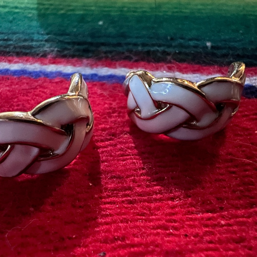 Vintage White Enamel Braided Silver Tone Earrings - Picture 5 of 6